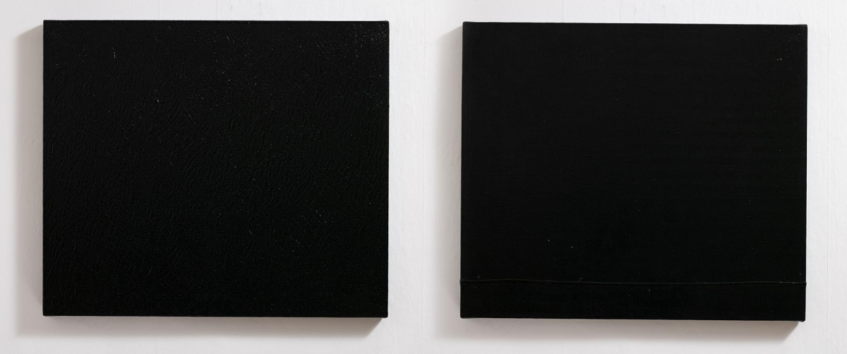 Prūsijas zaļais Nr. 5 (diptihs) | Prussian Green No. 5 (diptych), 2026. Lins, eļļa | Oil on linen canvas, 2 daļas | 2 pieces, katra 60 × 69,5 × 3 cm | 60 × 69,5 × 3 cm each.